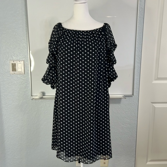 MSK Dresses & Skirts - NWT MSK Black polka dot swing dress. Option for off the shoulder. Large